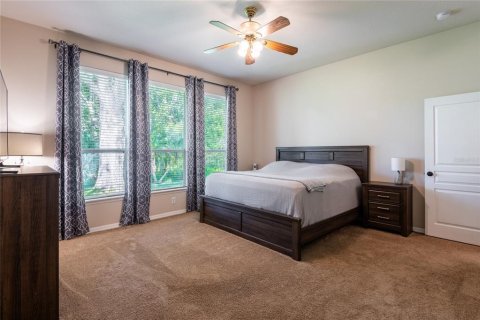 House in Land O' Lakes, Florida 5 bedrooms, 309.64 sq.m. № 2391335 - photo 14