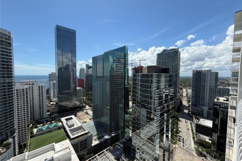 Снять в аренду кондоминиум в Майами, Флорида 2 спальни, 95.69м2, № 1952730 - фото 3