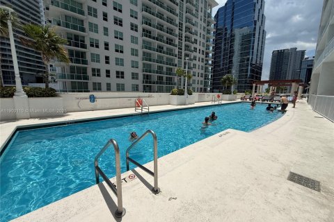 Снять в аренду кондоминиум в Майами, Флорида 2 спальни, 95.69м2, № 1952730 - фото 22