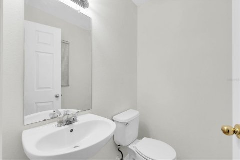 Купить таунхаус в Сеффнер, Флорида 5 комнат, 142.05м2, № 1761144 - фото 13