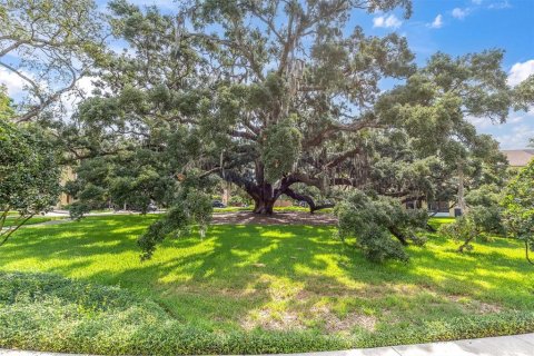 Купить таунхаус в Сеффнер, Флорида 5 комнат, 142.05м2, № 1761144 - фото 28