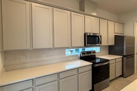 House in Orlando, Florida 3 bedrooms, 166.02 sq.m. № 1857943 - photo 13