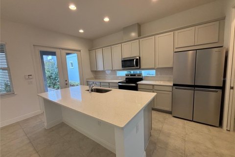 House in Orlando, Florida 3 bedrooms, 166.02 sq.m. № 1857943 - photo 14