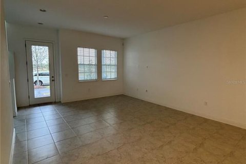House in Orlando, Florida 3 bedrooms, 166.02 sq.m. № 1857943 - photo 4