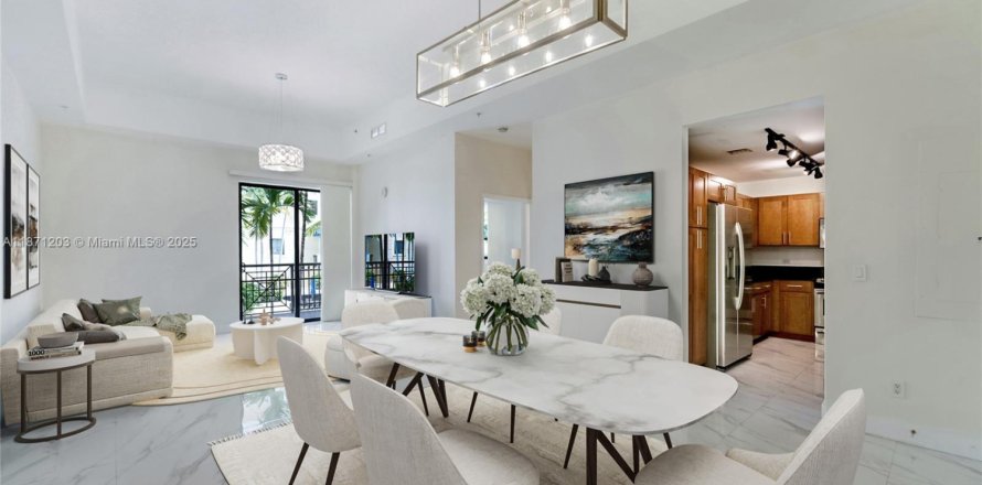 Condo in Miami, Florida, 2 bedrooms  № 1924978