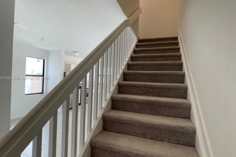 Touwnhouse à vendre à Homestead, Floride: 3 chambres, 123.37 m2 № 2170032 - photo 6