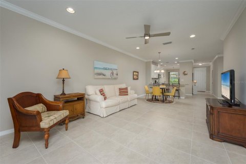 Condo in Sarasota, Florida, 2 bedrooms  № 2199478 - photo 7