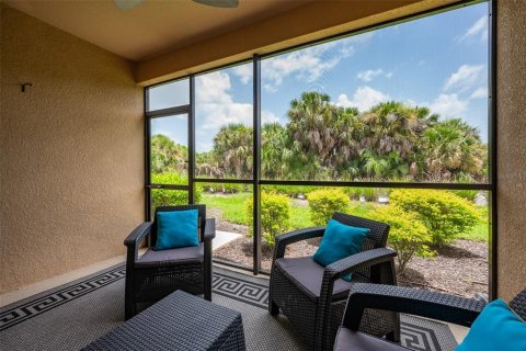 Condo in Sarasota, Florida, 2 bedrooms  № 2199478 - photo 24