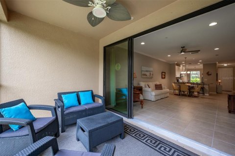 Condo in Sarasota, Florida, 2 bedrooms  № 2199478 - photo 21