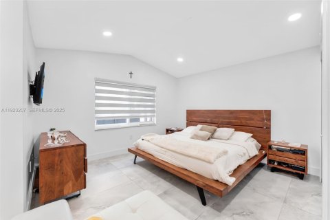 Villa ou maison à vendre à Pembroke Pines, Floride: 3 chambres, 131.18 m2 № 1977331 - photo 17