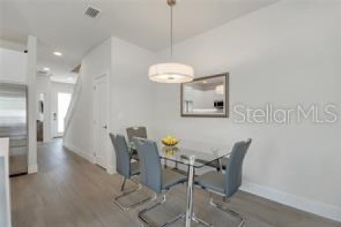 Touwnhouse à vendre à Clermont, Floride: 4 chambres, 175.4 m2 № 1526650 - photo 17
