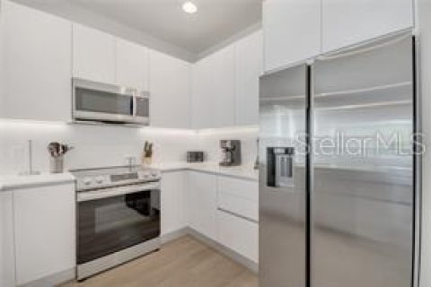 Touwnhouse à vendre à Clermont, Floride: 4 chambres, 175.4 m2 № 1526650 - photo 13