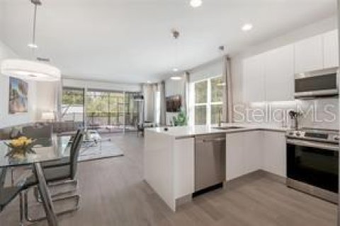 Touwnhouse à vendre à Clermont, Floride: 4 chambres, 175.4 m2 № 1526650 - photo 11