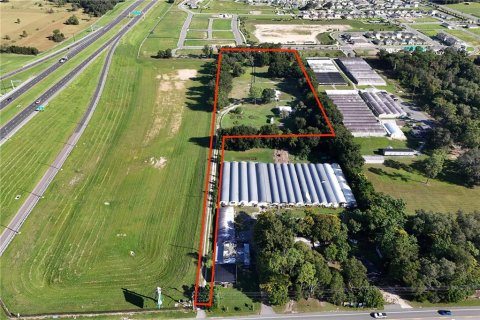 Propiedad comercial en venta en Apopka, Florida № 1417641 - foto 1