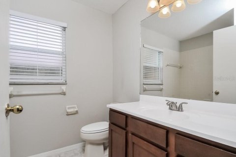 House in Apollo Beach, Florida 3 bedrooms, 126.35 sq.m. № 1914651 - photo 15