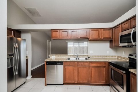 House in Apollo Beach, Florida 3 bedrooms, 126.35 sq.m. № 1914651 - photo 7