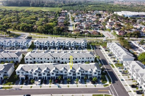 Купить таунхаус в Хомстед, Флорида 3 спальни, 169.73м2, № 1750325 - фото 3