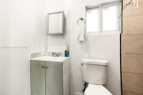 Casa en venta en Miami, Florida, 3 dormitorios, 109.35 m2 № 2050986 - foto 13