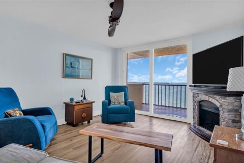 Condominio en venta en Dunedin, Florida, 1 dormitorio, 74.51 m2 № 1252852 - foto 6