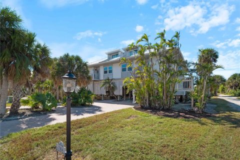 Duplex à vendre à Placida, Floride: 3 chambres, 151.8 m2 № 2097425 - photo 3