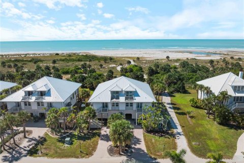 Duplex à vendre à Placida, Floride: 3 chambres, 151.8 m2 № 2097425 - photo 13