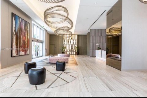 Condominio en venta en Hollywood, Florida, 2 dormitorios, 98.01 m2 № 2034146 - foto 12