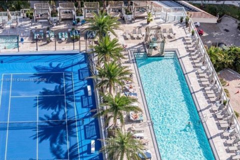 Condominio en venta en Hollywood, Florida, 2 dormitorios, 98.01 m2 № 2034146 - foto 4