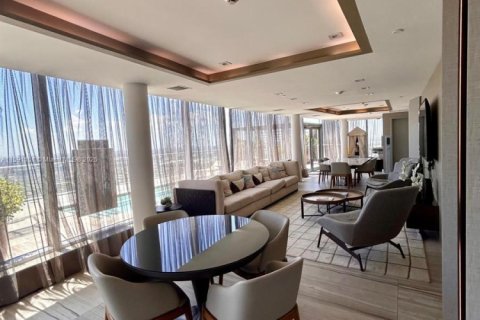 Condominio en venta en Hollywood, Florida, 2 dormitorios, 98.01 m2 № 2034146 - foto 15