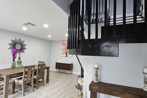 Купить таунхаус в Майами, Флорида 3 комнаты, 155.8м2, № 2146916 - фото 2