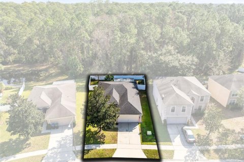 Casa en venta en Orlando, Florida, 3 dormitorios, 137.03 m2 № 1825128 - foto 3