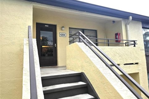 Condominio en Tampa, Florida, 2 dormitorios  № 2116794