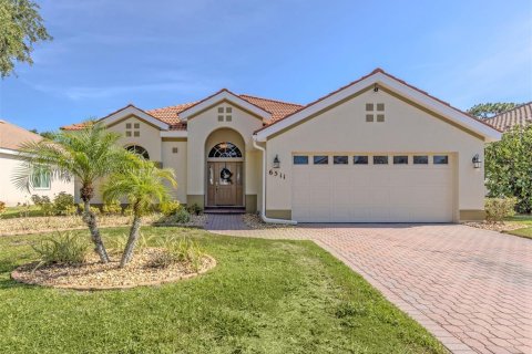 Casa en Bradenton, Florida 3 dormitorios, 191.29 m2 № 2147464