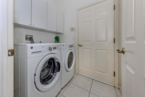 Casa en venta en Bradenton, Florida, 3 dormitorios, 191.29 m2 № 2147464 - foto 17