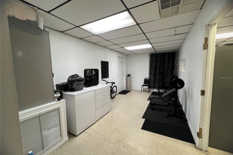 Commercial property in Lake City, Florida 1393.53 sq.m. № 1908413 - photo 3
