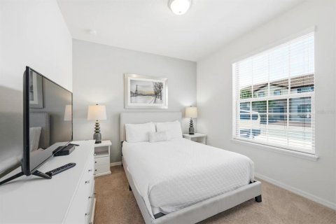 Touwnhouse à vendre à Kissimmee, Floride: 5 chambres, 210.42 m2 № 2215932 - photo 20