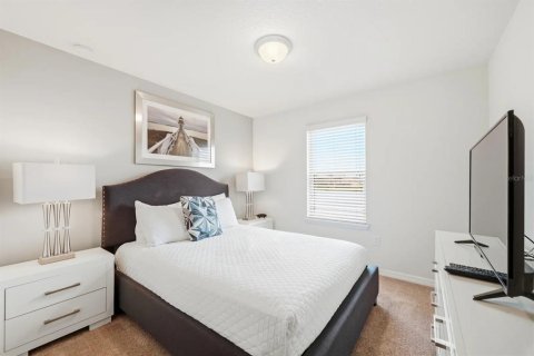 Touwnhouse à vendre à Kissimmee, Floride: 5 chambres, 210.42 m2 № 2215932 - photo 19