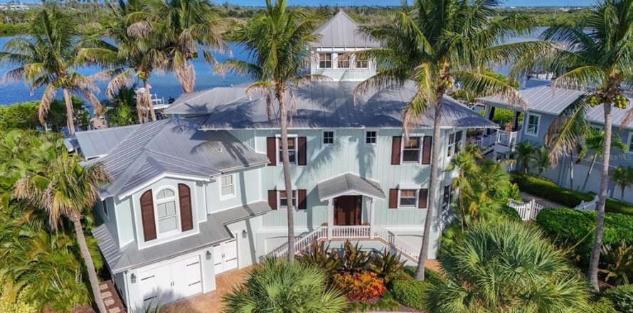Casa en Placida, Florida 4 dormitorios, 361.02 m2 № 2095257