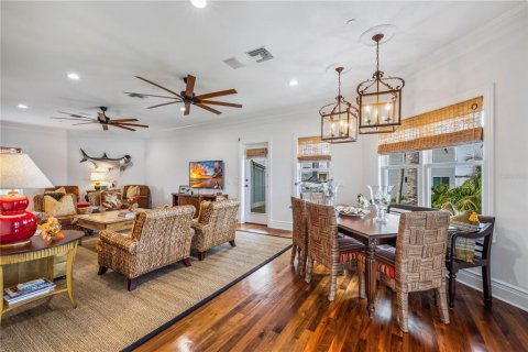 Casa en venta en Placida, Florida, 4 dormitorios, 361.02 m2 № 2095257 - foto 8