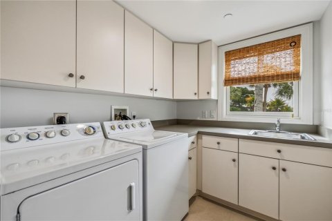 Casa en venta en Placida, Florida, 4 dormitorios, 361.02 m2 № 2095257 - foto 25