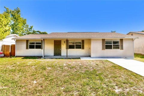 Casa en alquiler en New Port Richey, Florida, 3 dormitorios, 117.43 m2 № 1906090 - foto 1