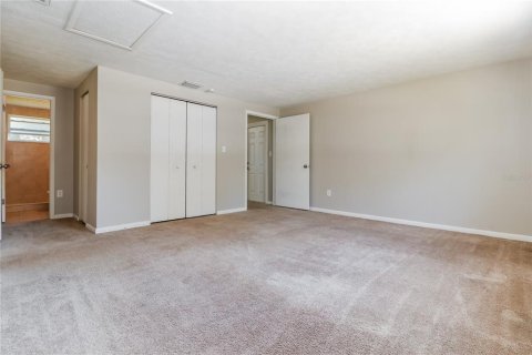 Casa en alquiler en New Port Richey, Florida, 3 dormitorios, 117.43 m2 № 1906090 - foto 8