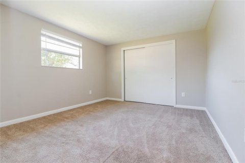 Casa en alquiler en New Port Richey, Florida, 3 dormitorios, 117.43 m2 № 1906090 - foto 12