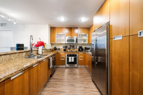 Condominio en venta en North Bay Village, Florida, 2 dormitorios, 135.45 m2 № 1861384 - foto 10