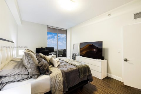 Condominio en venta en North Bay Village, Florida, 2 dormitorios, 135.45 m2 № 1861384 - foto 18