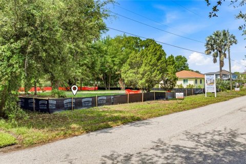 Villa ou maison à vendre à Tampa, Floride: 5 chambres, 382.76 m2 № 2210779 - photo 9