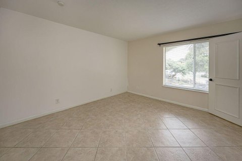 Copropriété à louer à Boynton Beach, Floride: 2 chambres, 82.13 m2 № 2294419 - photo 12