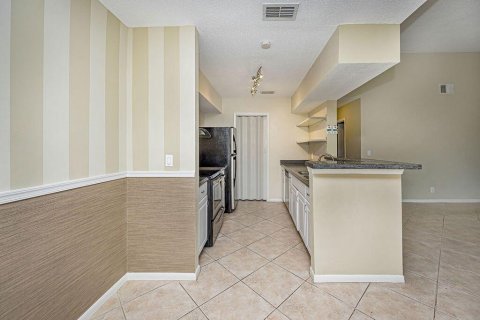Copropriété à louer à Boynton Beach, Floride: 2 chambres, 82.13 m2 № 2294419 - photo 7