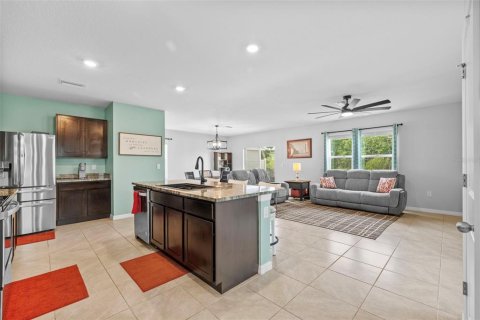 Casa en venta en Odessa, Florida, 4 dormitorios, 209.96 m2 № 2105091 - foto 5