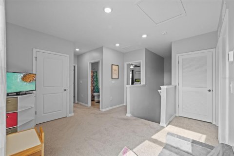 Casa en venta en Odessa, Florida, 4 dormitorios, 209.96 m2 № 2105091 - foto 14
