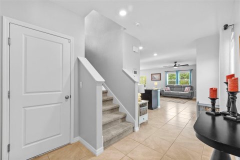 Casa en venta en Odessa, Florida, 4 dormitorios, 209.96 m2 № 2105091 - foto 4